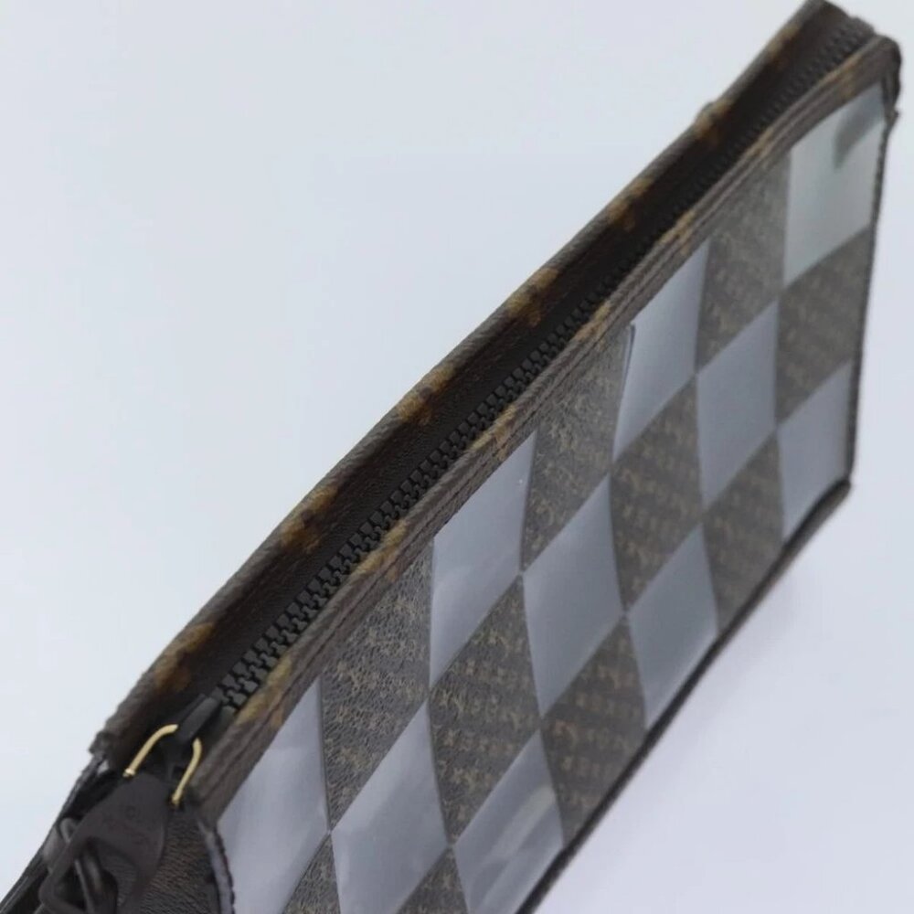 LOUIS VUITTON Monogram Chess Stand Pouch - Picture 8 of 15